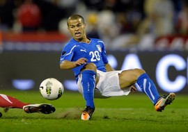 Джовинко: "Счастлив, что выйду в стартовом составе" Нападающий сборной Италии готов проявить себе в игре с Северной Ирландией.