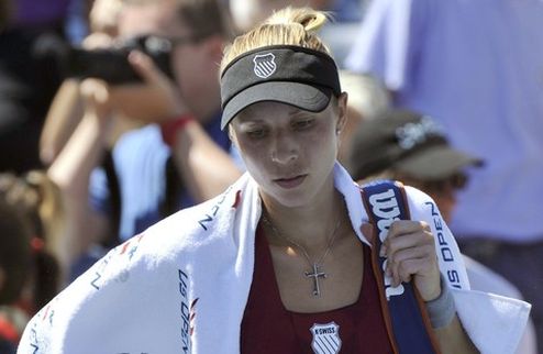 Алена Бондаренко в четвертьфинале на французском турнире Единственная оставшаяся украинка на турнире в Жуэ-ле-Тур преодолела второй круг.