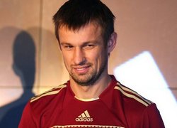 Семак: "Разочарованы обе команды" Комментарий ветерана Зенита после матча в Донецке.