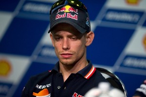 MotoGР. Стоунер шокирован смертью Симончелли Чемпион MotoGP с трудом смог подобрать слова.