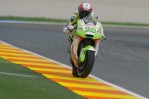 MotoGP. Де Пюнье метит на подиум Рэнди считает, что четвертое место на стартовом поле может позволить ему показать хороший результат в гонке.