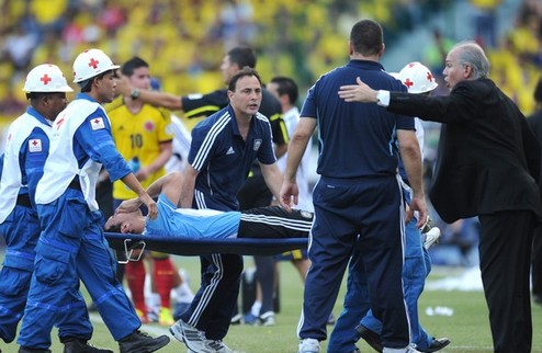 Защитник Ромы может пропустить полгода Сегодня Луису Энрике прибавилось головной боли.