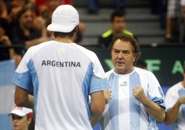 Васкес: "Хотел дать Налбандяну шанс" Бывший капитан сборной Аргентины рассказал о конфликте с теннисистом.