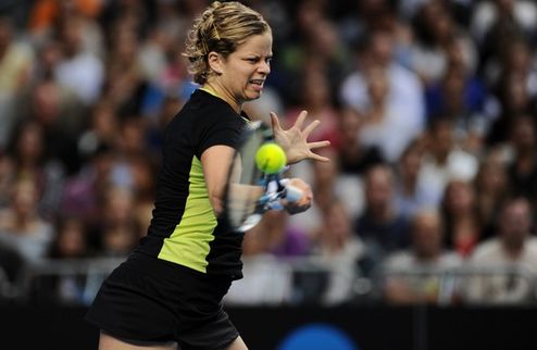 Australian Open. Клийстерс ждет реванш с На Ли На Открытом чемпионате Австралии проходят матчи третьего раунда в женском одиночном разряде.