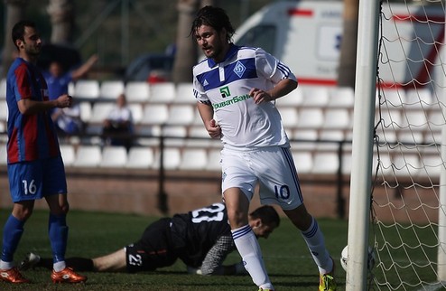 Динамо разгромило Видеотон Киевский клуб вышел в финал турнира в Испании. 
