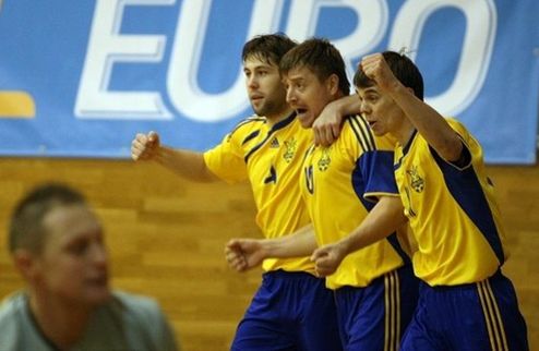 Футзал. Евро 2012. Украина выходит в четвертьфинал По пути туда мы не заметили Словению.