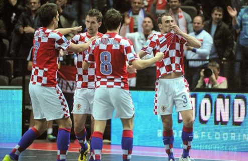 Футзал. Евро-2012. Хорватия едва не упустила победу Балканцы имели комфортное преимущество, но растеряли его в концовке.
