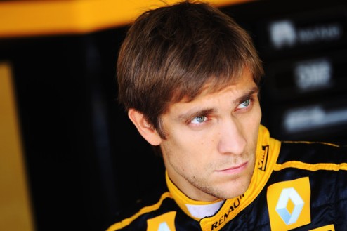 Формула-1. Петров в Катерхэме надолго? Российский пилот подписал контракт с британской конюшней на сезон 2012-го года.