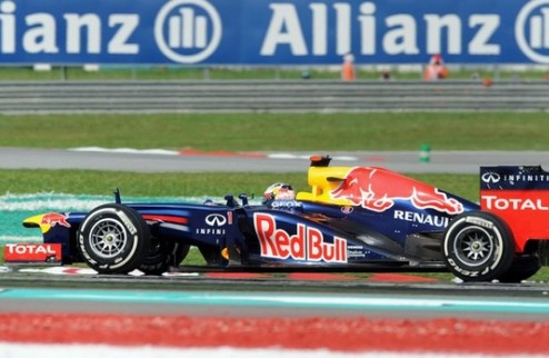 Формула-1. Феттель верит в успех своей тактики Чемпион мира оказался единственным, кто использовал хард на третьем этапе квалификации.