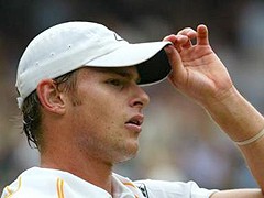 Роддик: "С Федерером играть весело" Американский теннисист намерен улучшить свою статистику встреч с Роджером.