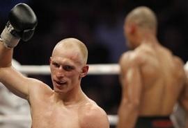 Влодарчик не будет драться с Тарвером Чемпион мира WBC в тяжелом весе Кшиштоф Влодарчик (46-2, 33 КО) ищет другого соперника.
