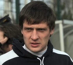Селезнев: "Могу сказать точно: наша цель – только победа" Нападающий Шахтера поделился своими мыслями перед игрой с киевским Динамо.