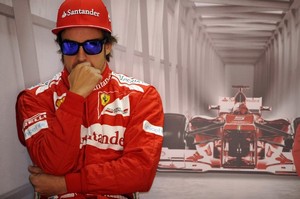 Формула-1. Алонсо: "В Бахрейне нам будет тяжело" Фернандо не ждет чудес от гонки на автодроме Сахир.