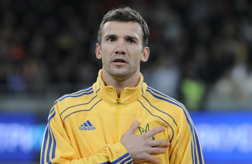 Шевченко: "Евро-2012 — это моя мечта" Нападающий сборной Украины предвкушает чемпионат Европы, который летом будет принимать Украина и Польша. 