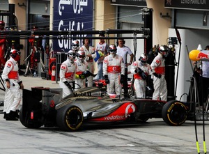 Формула-1. Баттон: "Нужно регулярно добывать очки" Дженсон намекает на провальное выступление в Бахрейне.