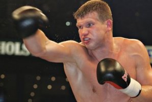 Димитренко: "Пулев был сильнее" Немецкий боксер прокомментировал поражение от болгарина.