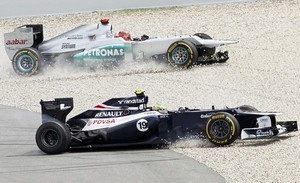 Формула-1. Шумахер: "минус пять мест" на стартовой решетке в Монако Михаэль не избежал наказания.