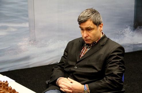 Шахматы. Иванчук все еще первый Россиянин Ян Непомнящий упустил шанс обогнать украинского гроссмейстера.