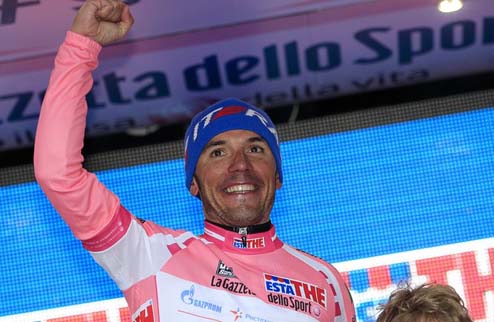 Джиро д'Италия. Родригес выходит в лидеры После 15 этапов итальянской многодневки лидирует велосипедист из Испании.