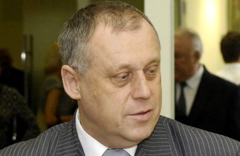 Генеральный секретарь НОК Украины подал в отставку Владимир Геращенко сложил свои полномочия после обвинений в спекуляции билетами на Олимпийские игры в...