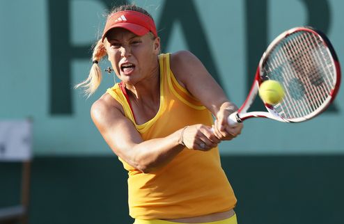 Ролан Гаррос (WTA). Возняцки и Кириленко дарят разгромы Во Франции продолжаются матчи первого круга.