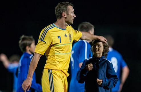 Шевченко: "Может быть, еще поиграю в США" После матча с Эстонией нападающий сборной Украины пообщался с австрийскими журналистами. 