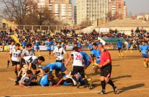 Регби-15. Суперлига: фавориты побеждают В матче Суперлиги чемпионата Украины по регби-15 одесский КРЕДО-1963 на своем поле ожидаемо разгромил хмельницки...