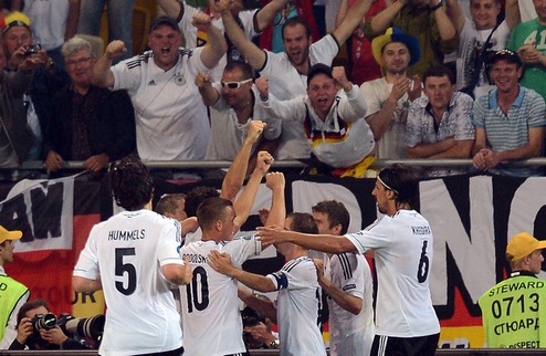 Германия обыгрывает Португалию + ВИДЕО Бундестим делит с Данией первое место в группе B.