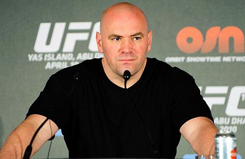 Президент UFC критикует Атлетическую комиссию Невады Глава UFC Дана Уайт не сдерживал себя в высказываниях после оглашения результата поединка Мэнни Пак...