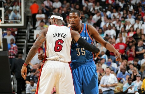Джеймс помогал Дюранту освоиться в НБА В Финале Ассоциации этого сезона встречаются Хит и Тандер.
