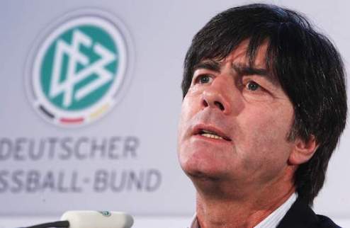 Лев покинет сборную Германии в 2014 году? Наставник Бундестима начал задумываться об уходе.