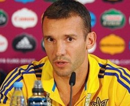 Шевченко: "У меня есть время подумать" Капитан сборной Украины дал интервью La Gazzetta dello Sport.