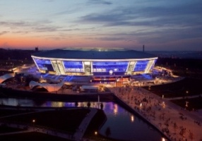 На Евро в Донецке побывало 300 000 болельщиков Столицу Донбасса посетили тысячи любителей футбола.