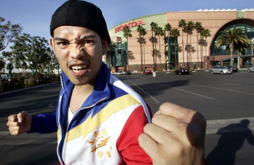 Донэйр творит историю Филиппинский боксер Нонито Донэйр (28-1, 18 КО) весь год будет сдавать тесты на допинг по системе ВАДА.
