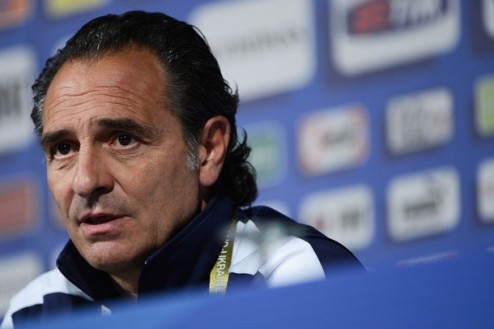 Пранделли: "Легко точно не будет" Главный тренер сборной Италии Чезаре Пранделли рассказал о подготовке к финальному матчу Евро-2012.