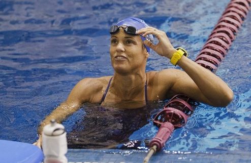 Плавание. 45-летней американке не хватило до Олимпиады девяти сотых Дара Торрес не смогла квалифицироваться в сборную США по плаванию на Олимпийские игр...