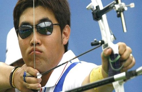 Стрельба. Слепой корейский лучник примет участие в Олимпиаде  Оказывается, проблемы со зрением не являются преградой для участия в Олимпийских играх. 
