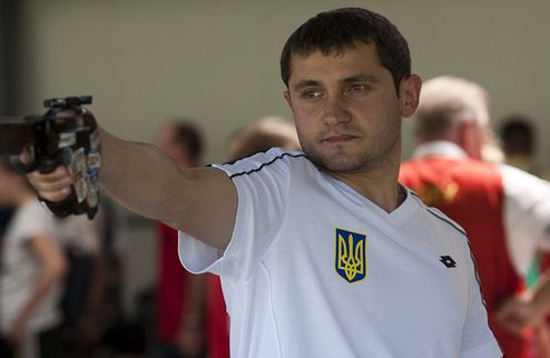 Пулевая стрельба. Финал с украинцем Олег Омельчук успешно преодолел сито квалификации, завершив ее с шестым результатом.