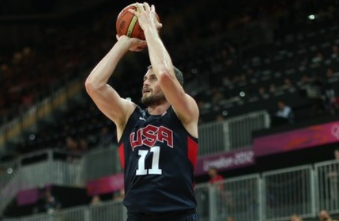 Повреждение Лава оказалось несерьезным Бигмэн сборной США поможет своей команде в следующих матчах олимпийского турнира по баскетболу.