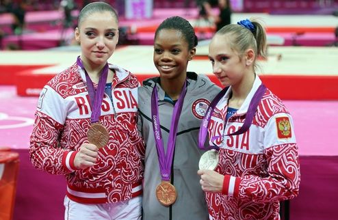 Спортивная гимнастика. Дуглас снова нет равных, россиянки на пьедестале Сборная США обогатилась на еще одну золотую медаль Олимпиады благодаря стараниям...