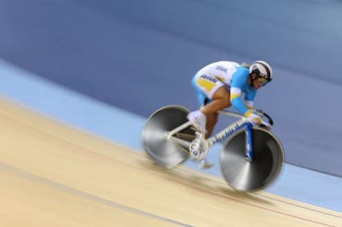 Велотрек. Кейрин. Шулика финишировала 13-й Олимпийское золото на велотреке взяла британка Виктория Пенделтон.