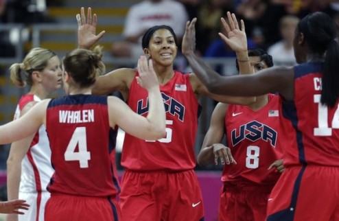 Американки деклассируют Францию и берут золото Интригой в финальном матче баскетбольного турнира Олимпиады у женщин и не пахло.