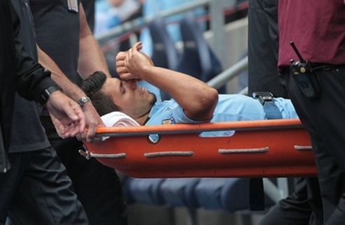 Агуэро пропустит месяц Наставник Манчестер Сити Роберто Манчини поделился последней информацией о состоянии здоровья Куна Агуэро.