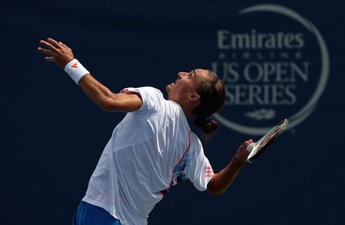 Долгополов продолжает борьбу на US Open Украинец в очередной раз смог показать силу своего характера и сломил неуступчивого Маркоса Багдатиса.