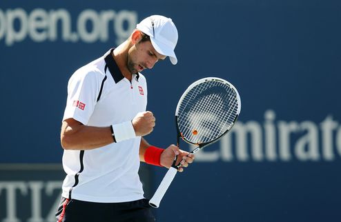 US Open. Джокович смял Феррера Действующий чемпион реабилитировался за вчерашнюю неудачу в первом сете, полностью переиграв Давида Феррера в полуфинальн...