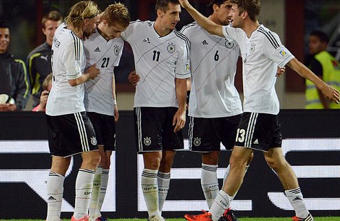 Германия обыграла Австрию + ВИДЕО Бундестим набрал шесть очков из шести возможных в первых двух турах.