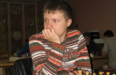 Шахматы. Арещенко сыграл вничью на турнире в Бургасе В Болгарии проходит турнир с участием шести гроссмейстеров.