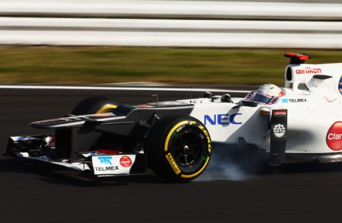 Формула-1. Кобаяси нацелен на домашний подиум Четвертое место в квалификации позволяет японскому пилоту Заубера надеяться на попадание в тройку лучших п...