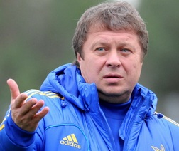 Заваров: "Завтра ожидается 50% украинцев на трибуне" Один из тренеров сборной Украины - о завтрашнем матче с Молдовой. 