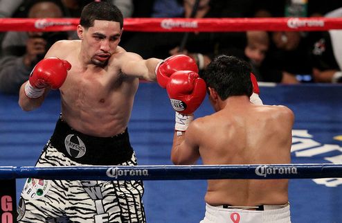 Гарсия нокаутировал Моралеса В Нью-Йорке состоялся поединок за титул чемпиона мира по версии WBC в суперлегком весе (до 63,5 кг).